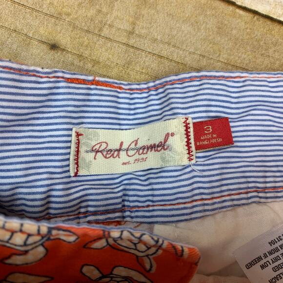 Red Camel Sea Turtle print coral shorts 98% cotton - Picture 4 of 5